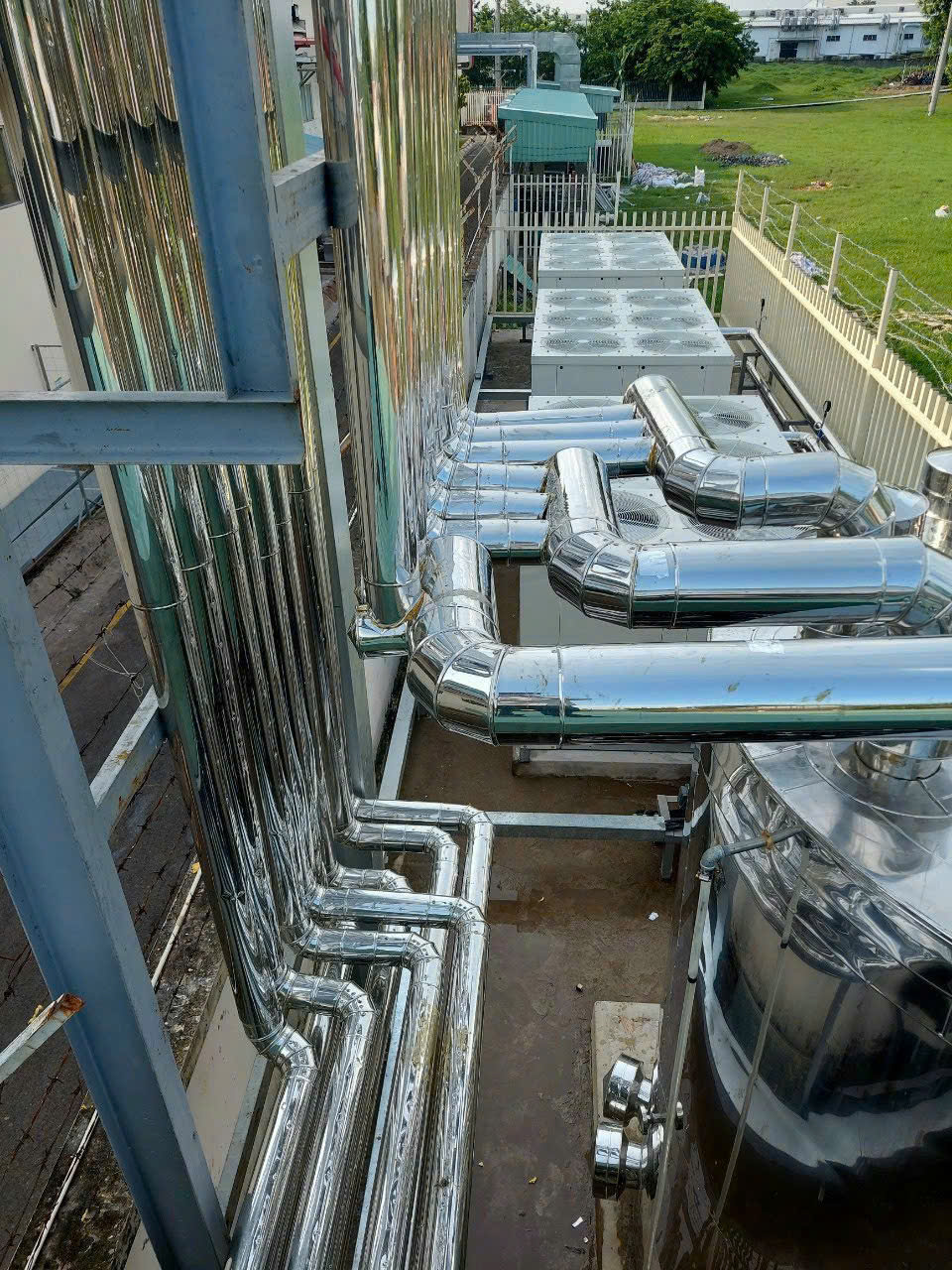 Chiller giải nhiệt gió